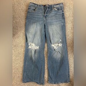 SO Women's Boyfriend Jeans in Distressed Blue